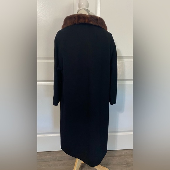 Vintage Black Pea Coat with Brown Fur Collar - Picture 2 of 7